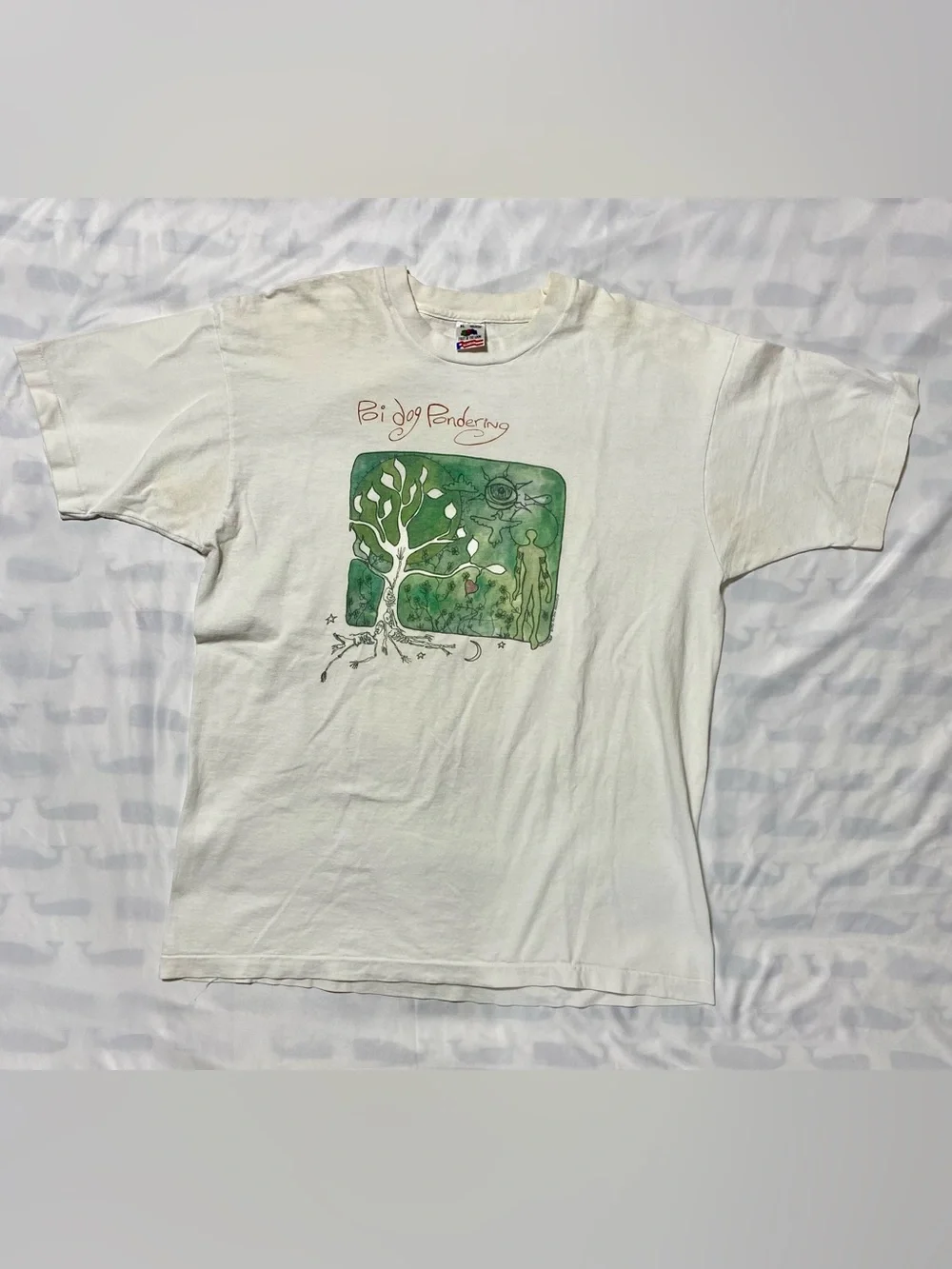 90’s Fruit of the Loom single stitch White Tee with Green Tree Artwork
